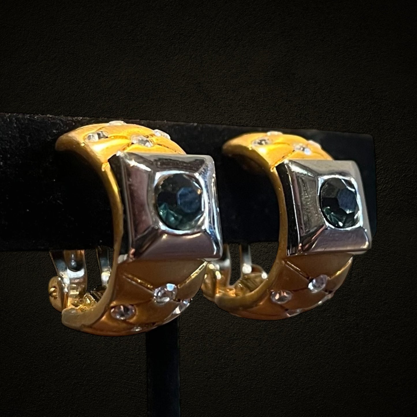 Clips d’oreilles vintage