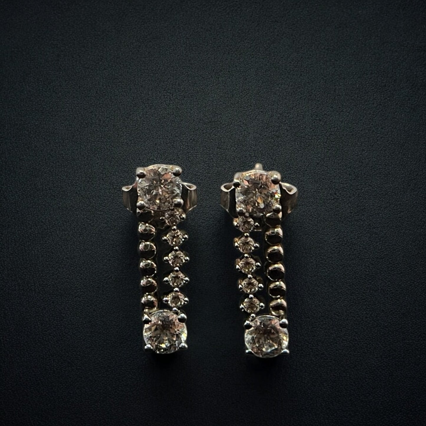 Boucles d’oreilles en argent et zircon