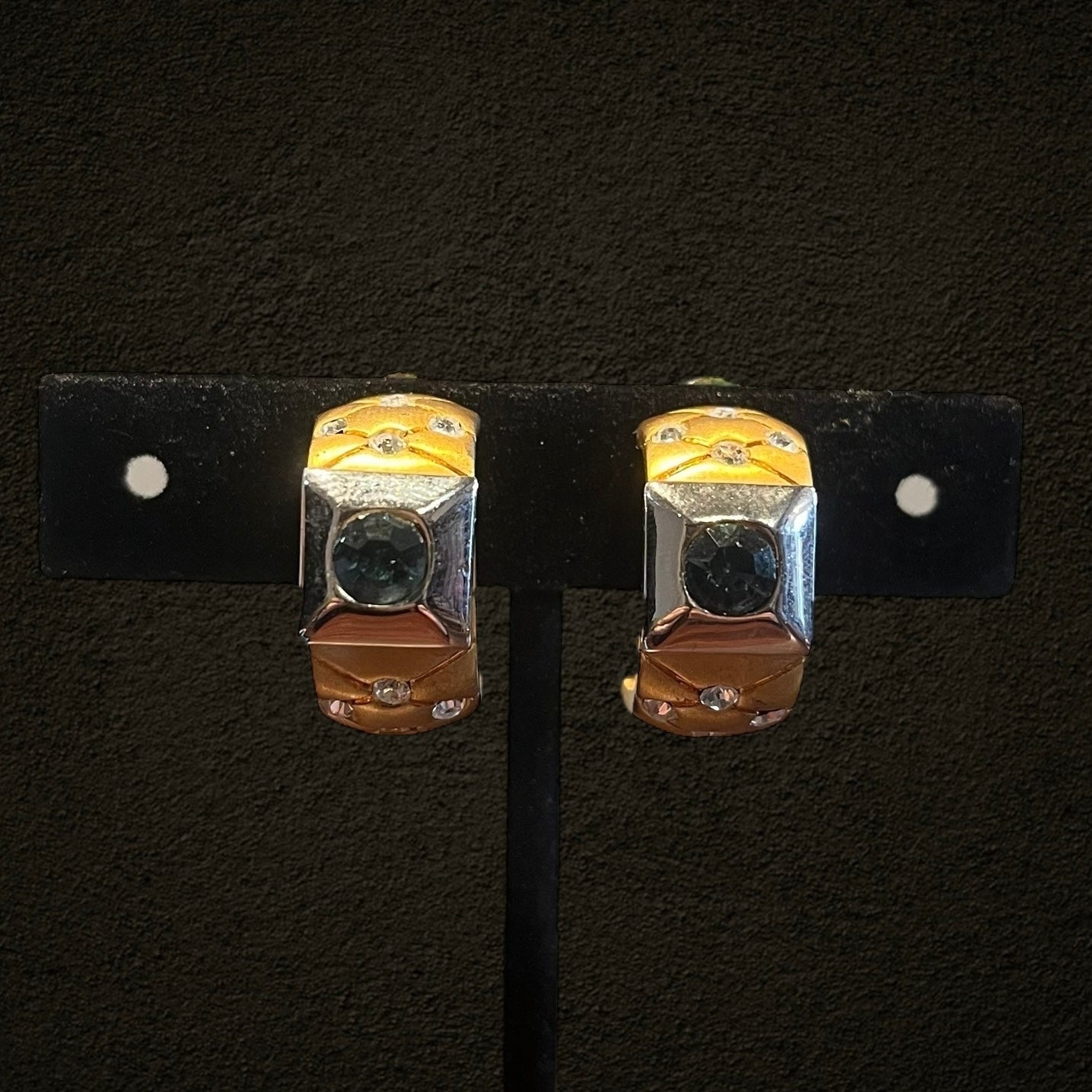 Clips d’oreilles vintage