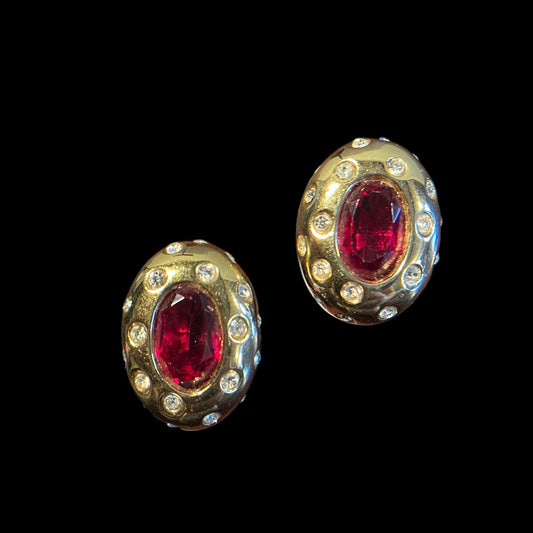 Clips d’oreilles vintage