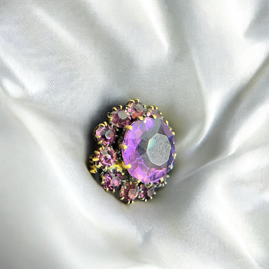 Broche vintage en strass mauve
