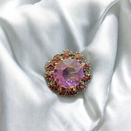 Broche vintage en strass mauve